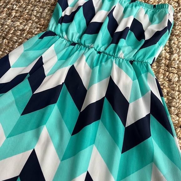 Strapless Blue Geometric Print Dress - Picture 5 of 9